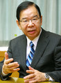 自民党は菅義偉官房長官を新総裁に選出。安倍政治の継承鮮明に。